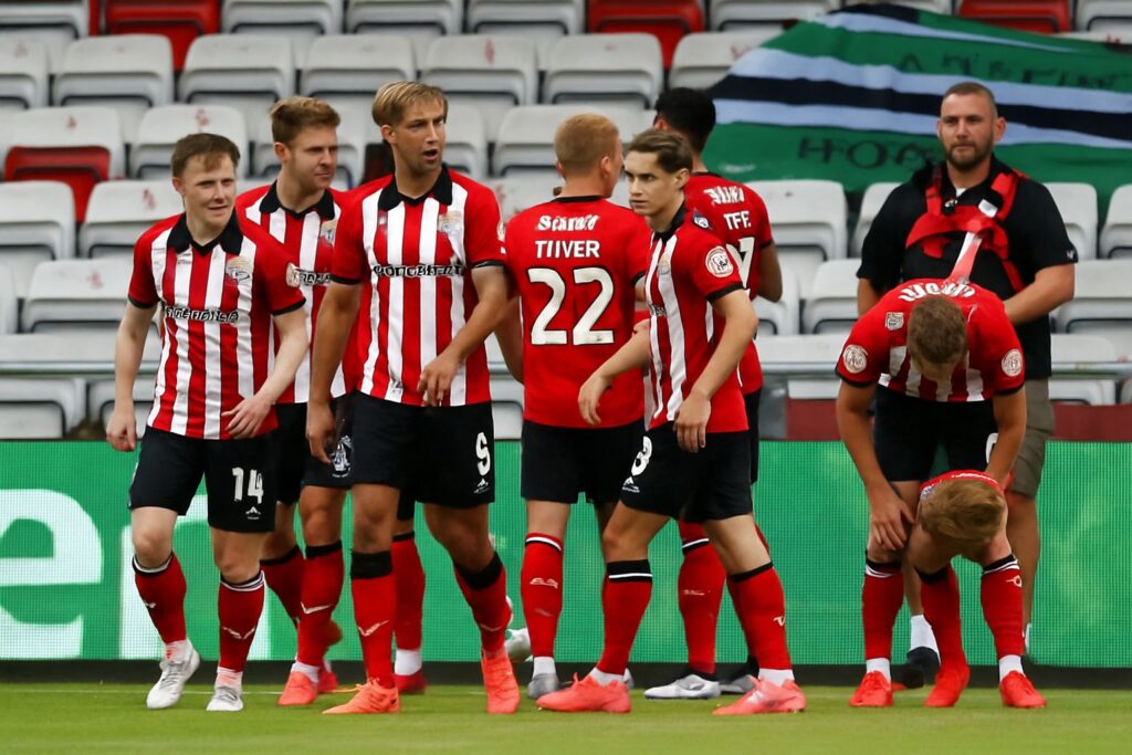 Lincoln City vs Wigan prediction